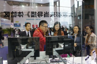 索尼引领4K浪潮 2015四川电视节全链路解决方案惊艳亮相